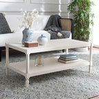 Table basse en pin blanc à pieds fuseau avec étagère inférieure