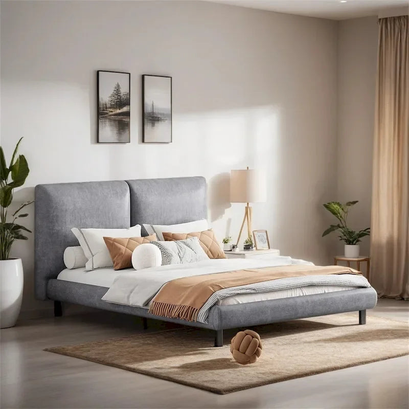 Lit plateforme capitonné beige/gris avec deux têtes de lit, pour 2 personnes